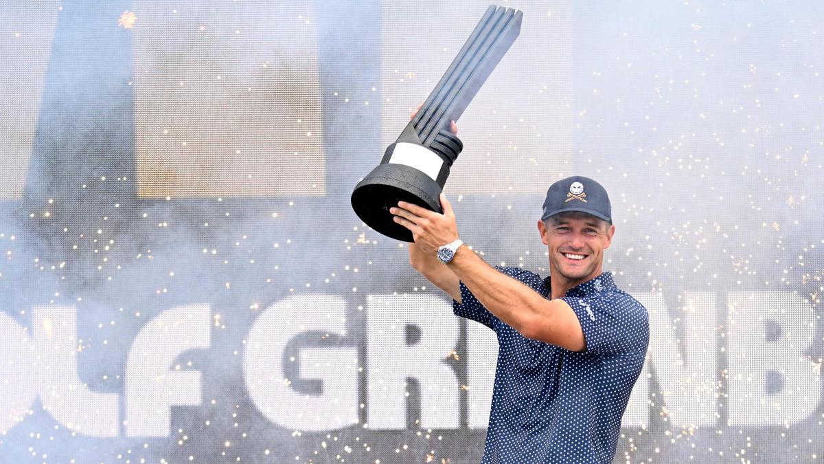 DeChambeau’s uncommon 58 delivers LIV Golf Greenbrier win