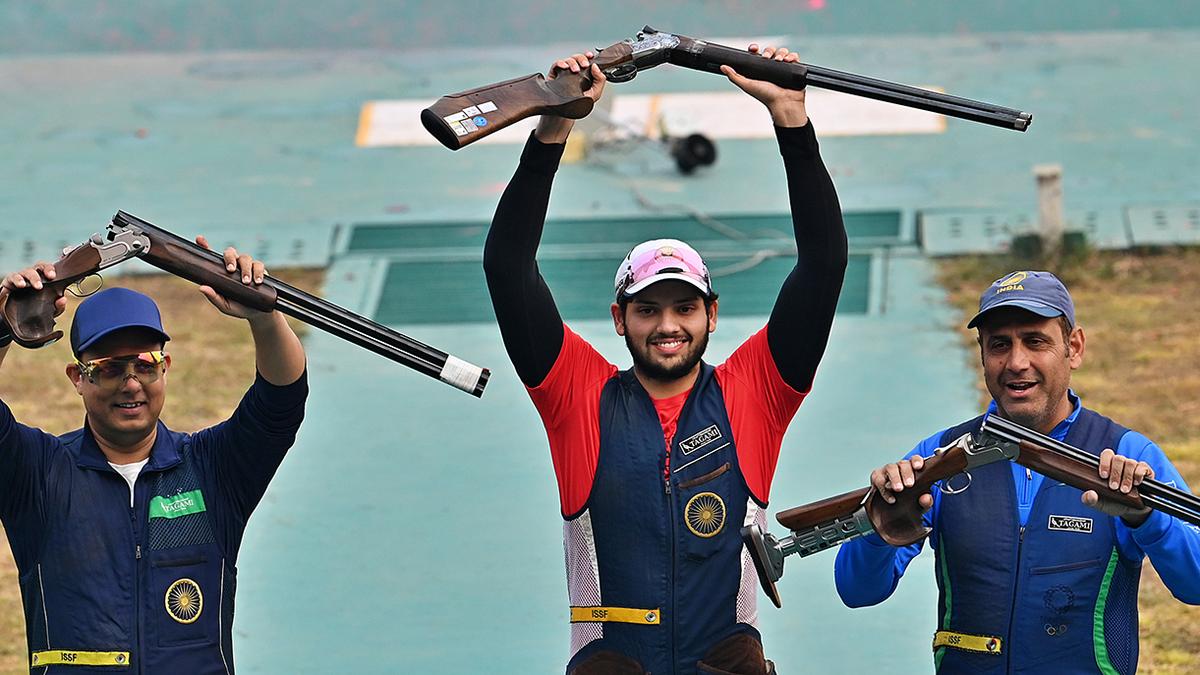 ISSF World Championship qualification: Bhavtegh stays in contention for finals with 97 hits