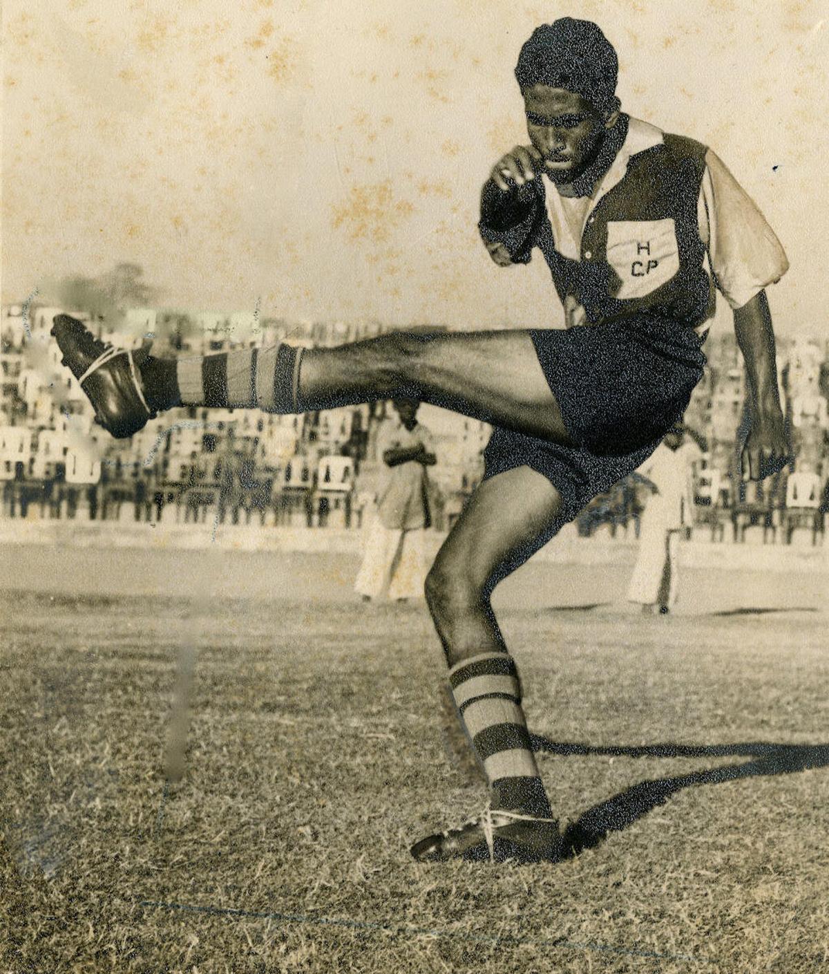 Mohammed Yousuf began his football career with the Hyderabad Sporting Club. In 1955 he joined Hyderabad City Police and has also played for the State.