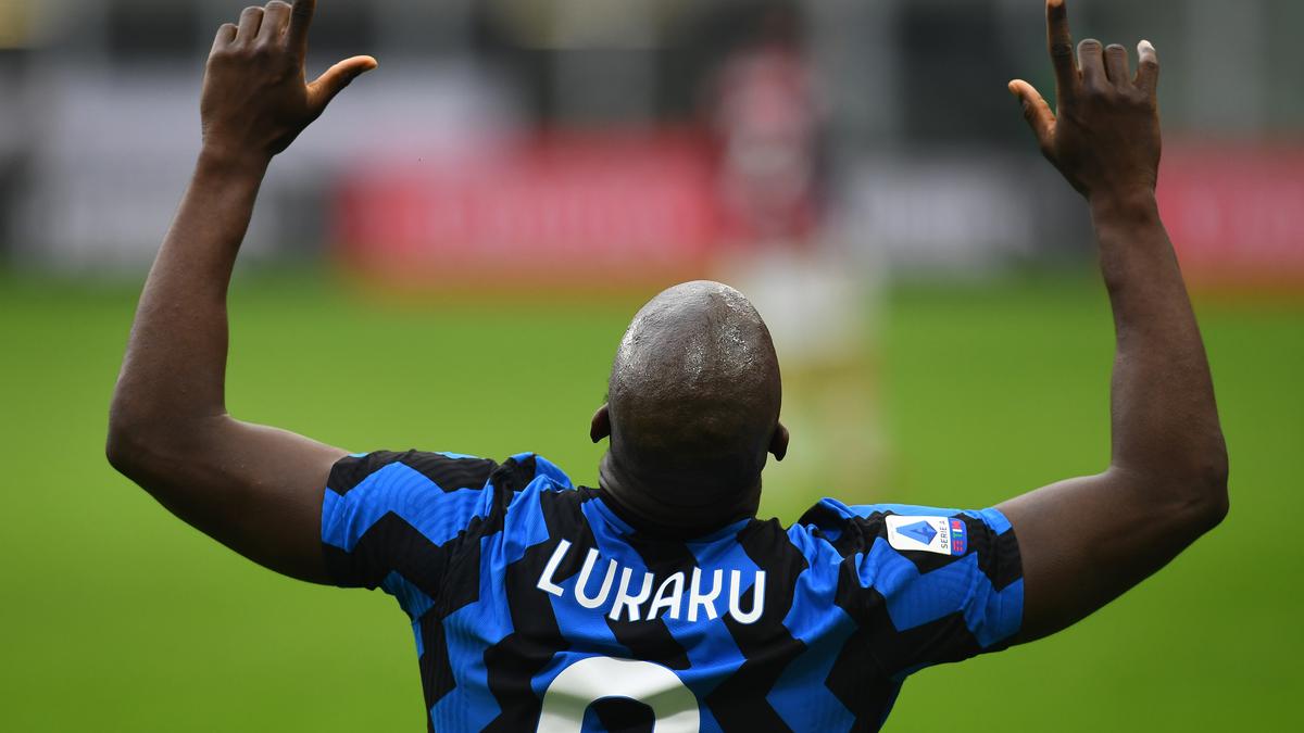 Milan Derby: Lukaku outshines Ibrahimovic to get Inter dreaming of title