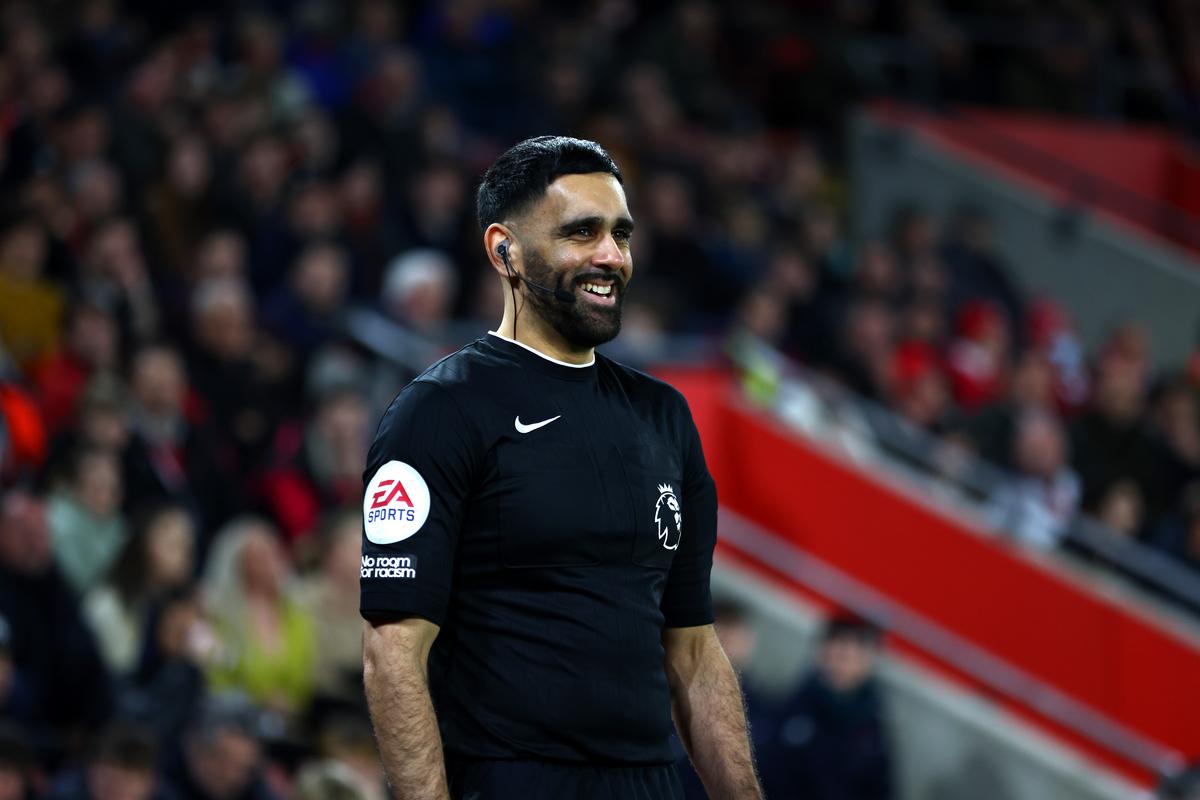 premier-league-gets-its-first-sikh-punjabi-referee-bhupinder-singh