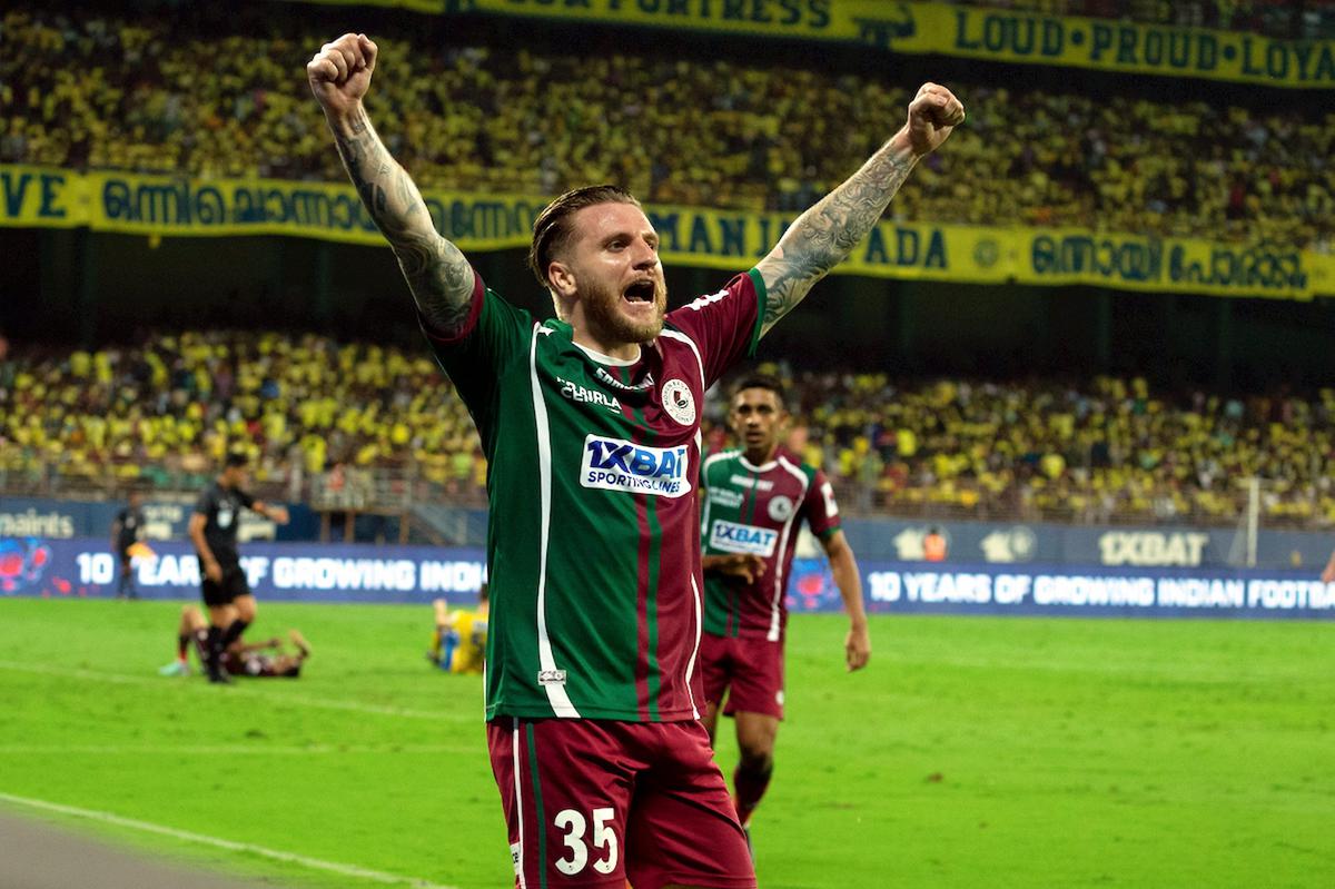 Jason Cummings celebrates scoring a goal for Mohun Bagan Super Giant during the Indian Super League (ISL) 2023-24 match against Kerala Blaster FC.