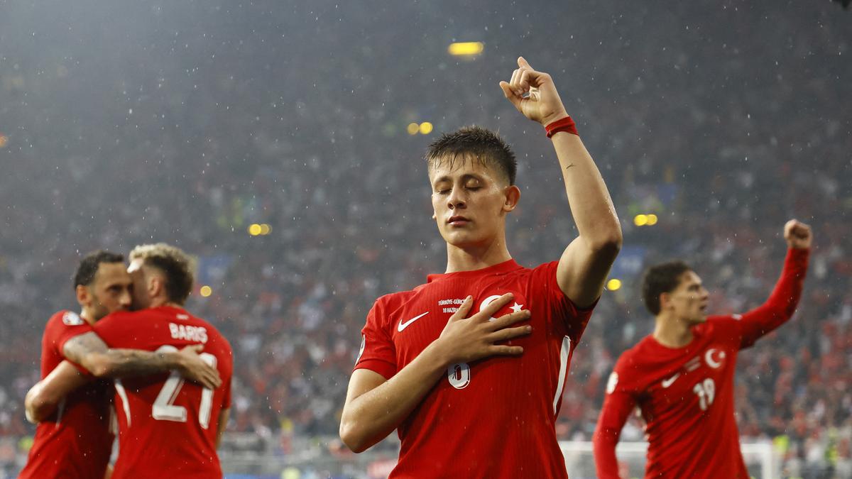 Euro 2024 Arda Guler makes history as Turkey beats 31 in a