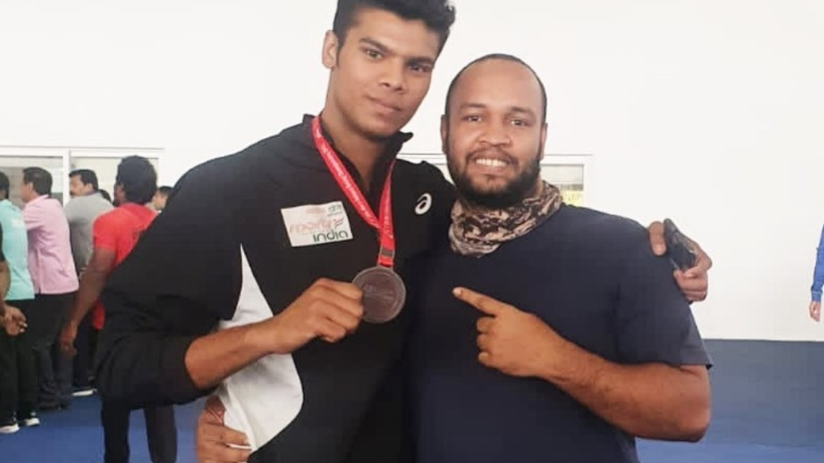 Nikhil Dubey overcomes death of coach, upsets top rated boxer at ...