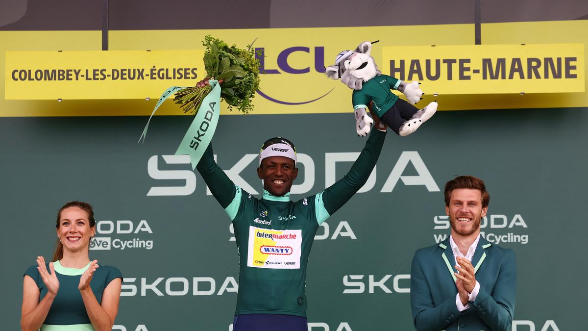 Tour de France 2024: Girmay wins Stage Eight as race remembers French president De Gaulle