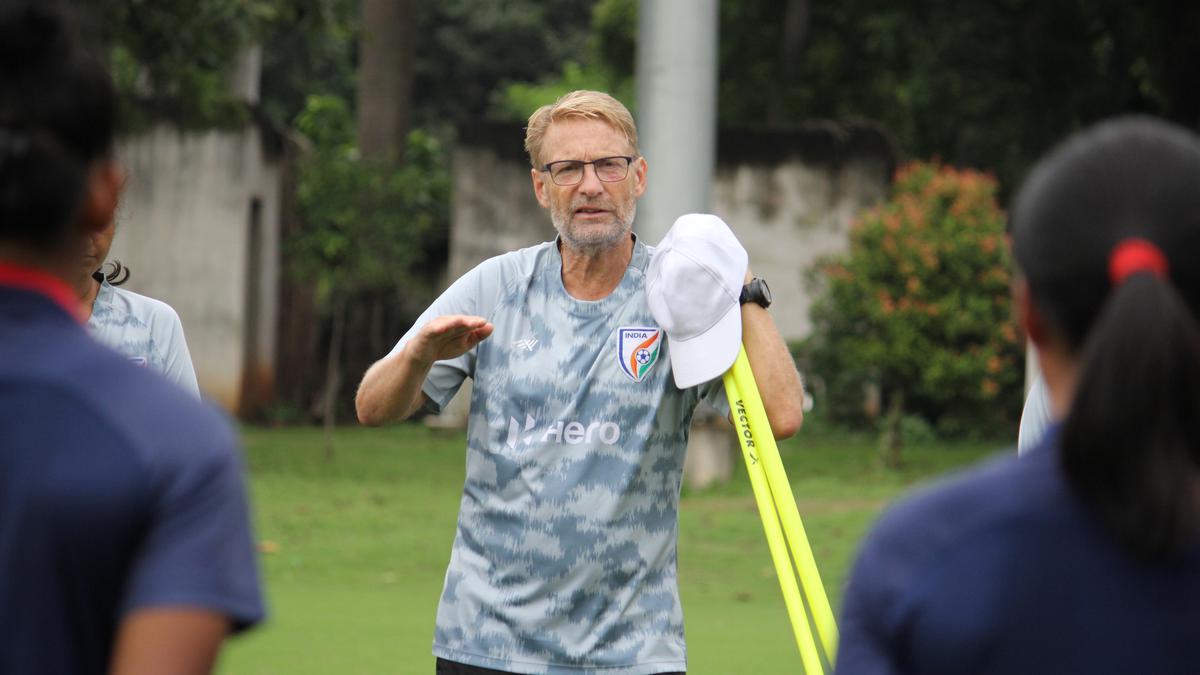 Need to fight it out: Coach Dennerby on U-17 Women's football team- The New  Indian Express