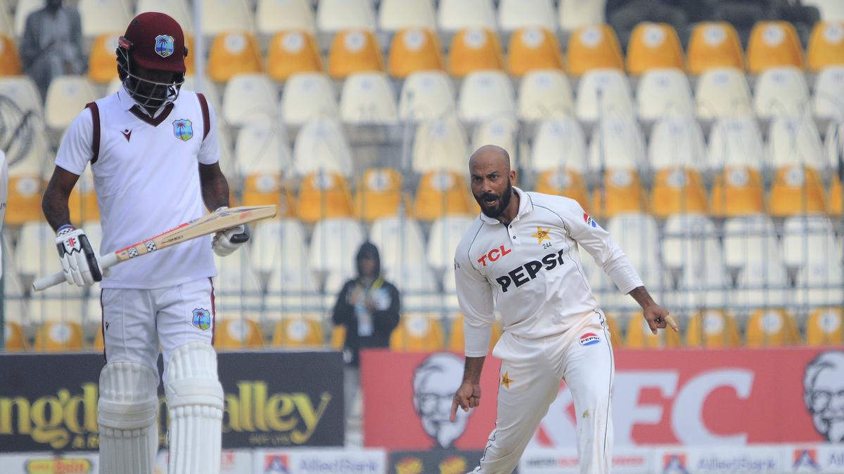 PAK vs WI, 2nd Test Day 2 highlights: Pakistan 76/4, needs 178 runs more to win against West Indies