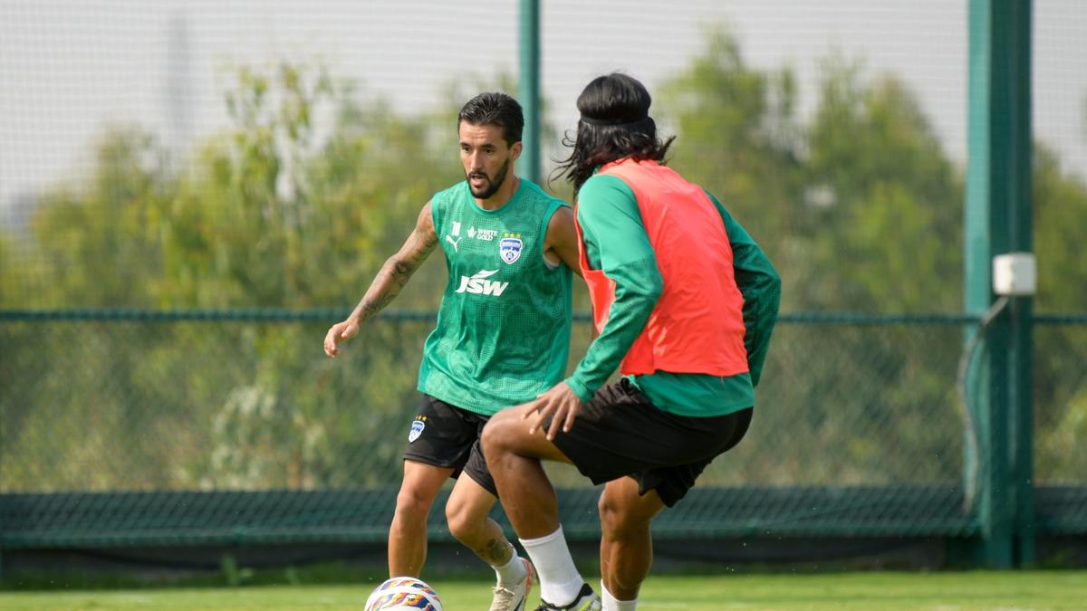 ISL 2025-26: Bengaluru FC recebe Mohun Bagan Super Giant de primeira classe
