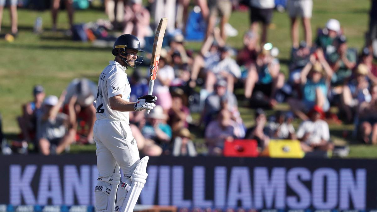 New Zealand vs England HIGHLIGHTS, 3rd Test Day 2: NZ 136/3 at Stumps, leads by 340 runs; Williamson batting on 50