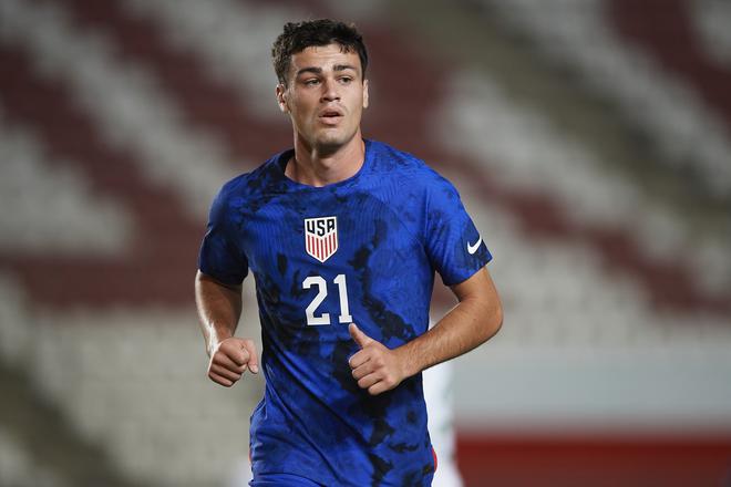 Giovanni Reyna of United States looks on during the international friendly match against Saudi Arabia.