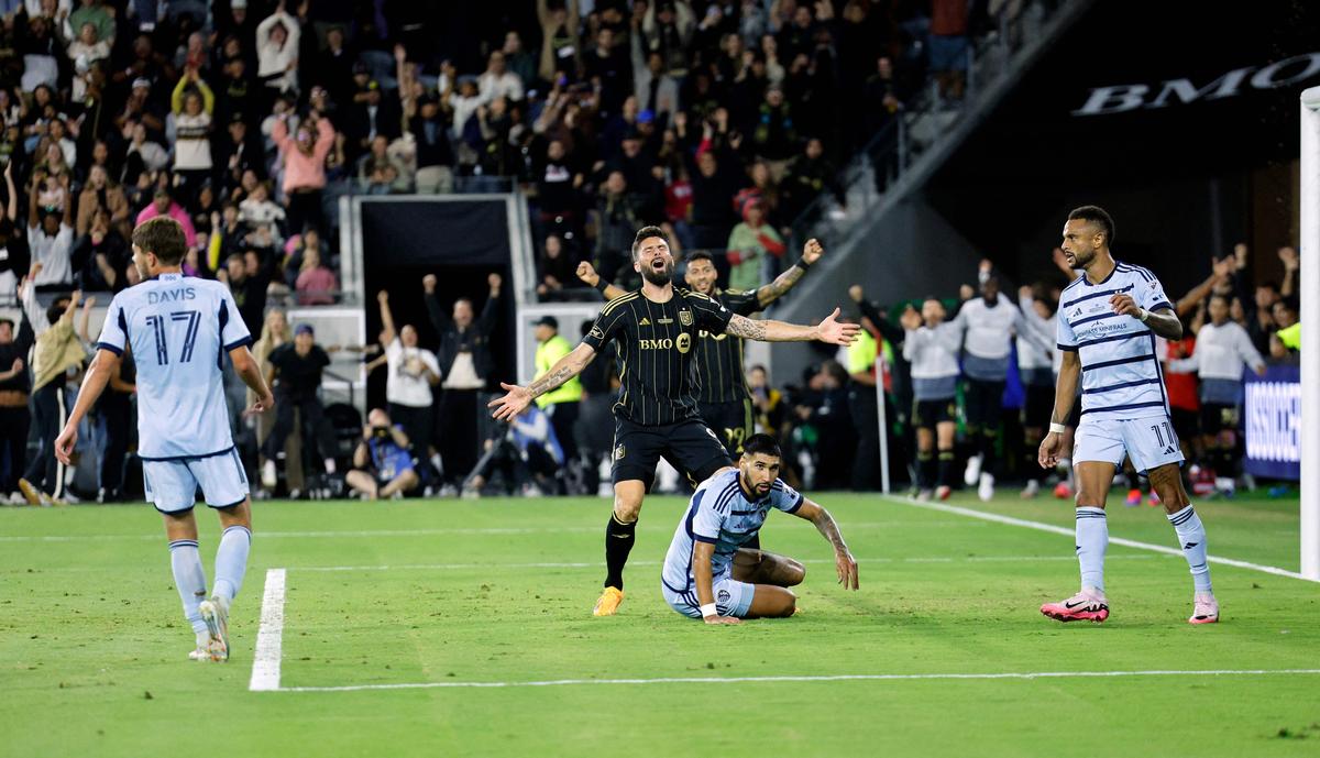Giroud wins maiden trophy in Major League Soccer as LAFC beats Sporting