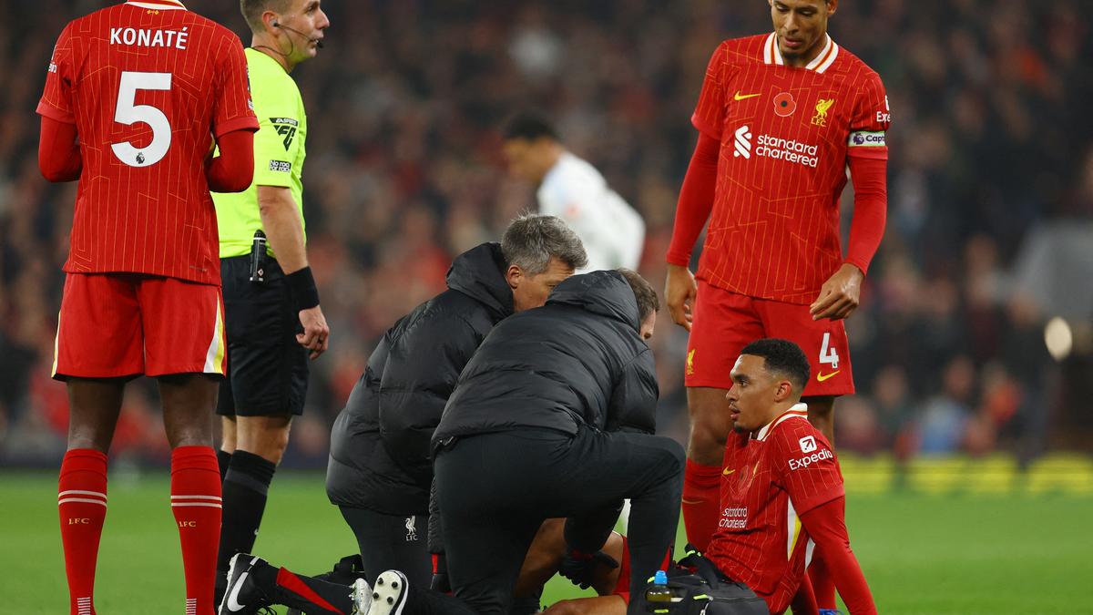 Alexander-Arnold injury worries linger as Liverpool extends Premier League lead