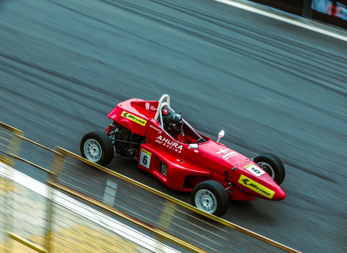 Veteran Diljith TS (Dark Don Racing) from Thrissur made the best of a gift from leader Tijil Rao (Dark Don Racing) to win the JK-LGB Formula 4 race.