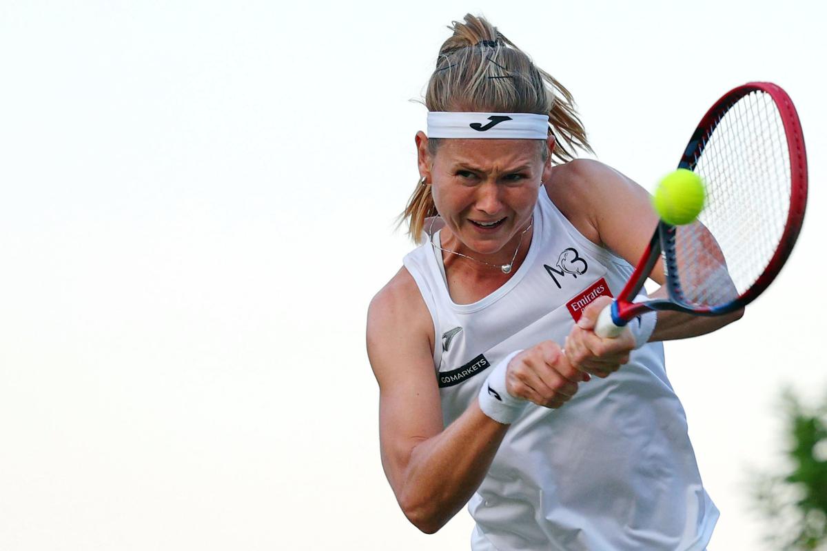 Defending champ Marie Bouzkova loses at Prague Open to unseeded Jaqueline Cristian
