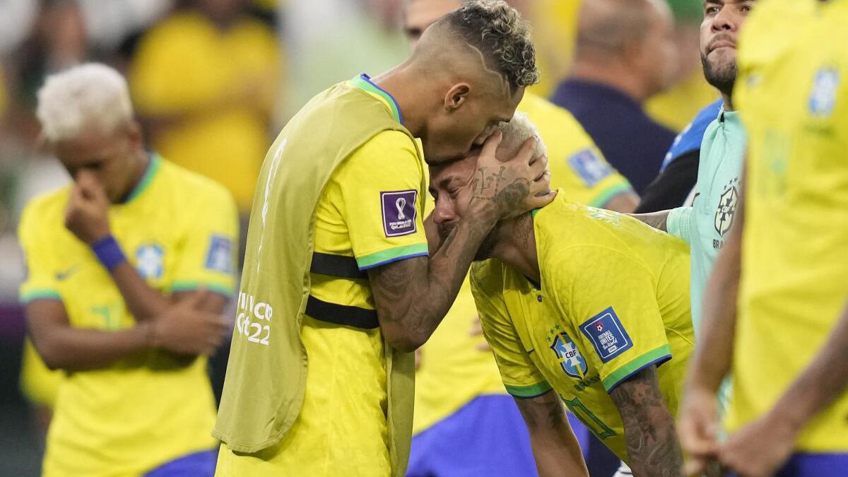 Neymar's Brazil Teammates Urge Him To Keep Playing Post 2022 FIFA World Cup