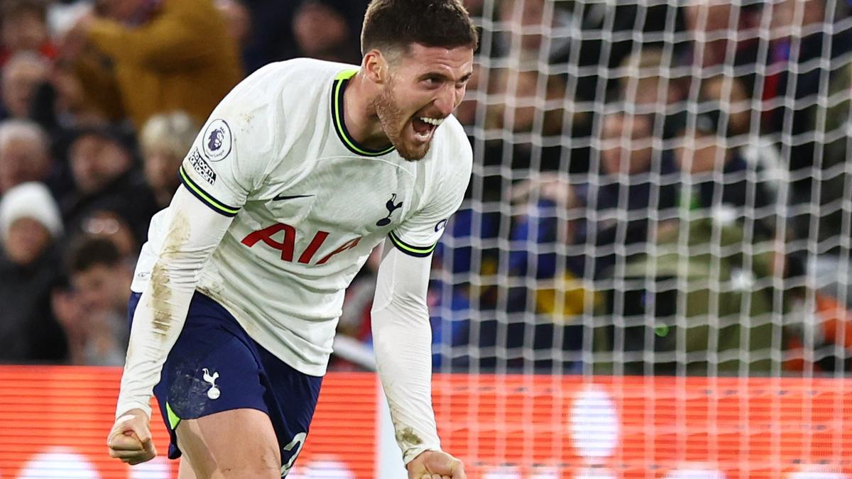 Transfer deadline day: Atletico Madrid signs Matt Doherty on loan from Tottenham