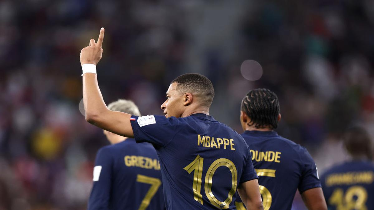 Statattack Round 3: Quick-draw Mbappé equals record