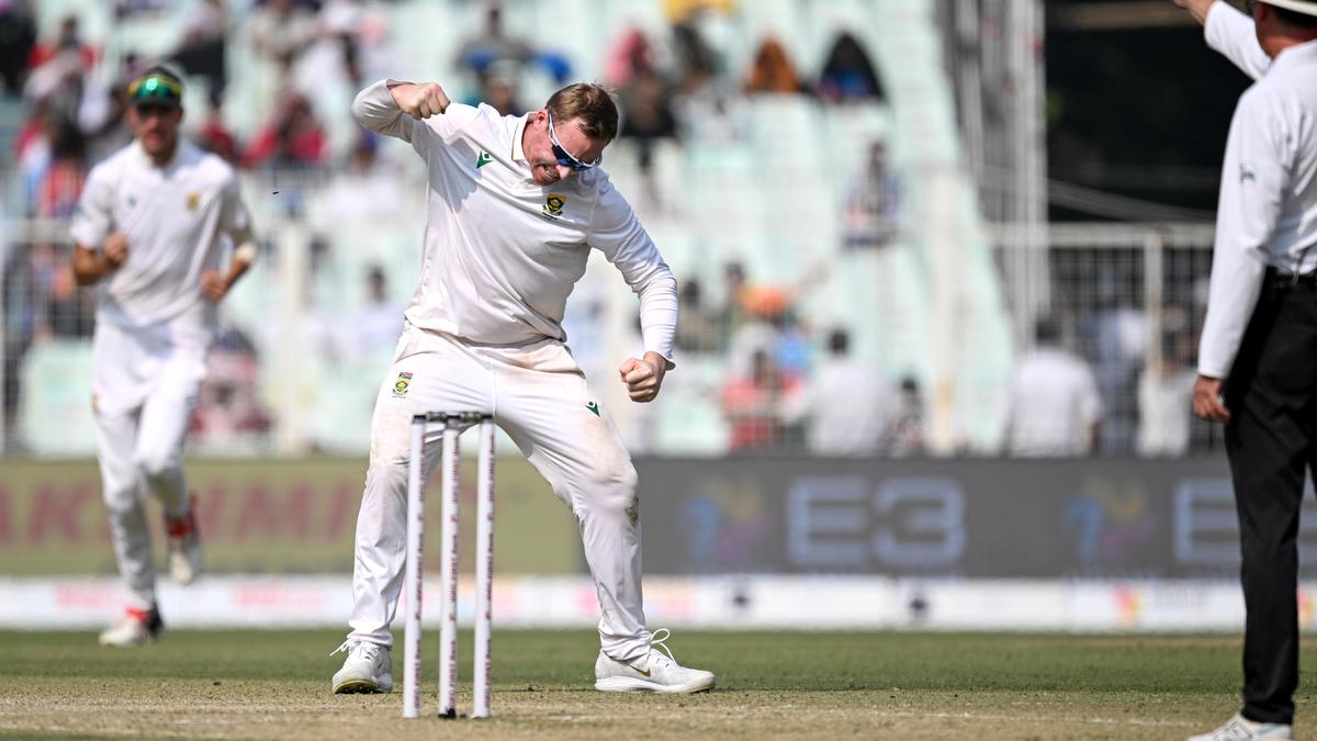 In the shadows of 2015, a different ending for Harmer