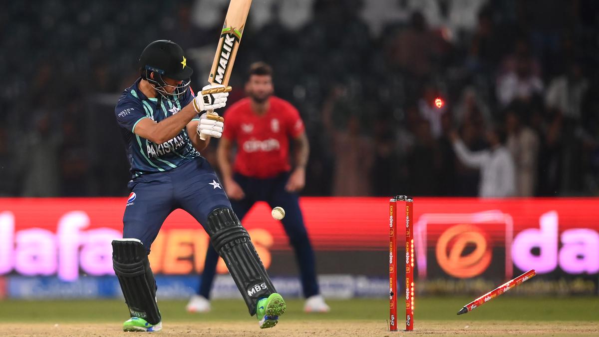 PAK vs ENG 7th T20I: England crushes Pakistan by 67 runs to win series 4-3