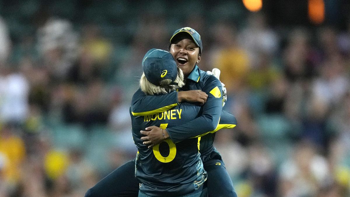 Australia’s women win Ashes series with another T20 victory over England