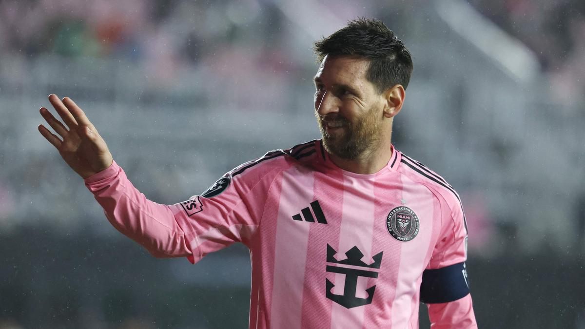 ASSISTA: Messi marca 900º gol na carreira e se junta a Ronaldo na lista de elite