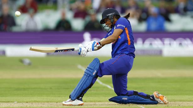 India-W vs England-W LIVE Score, 2nd ODI: Renuka picks two wickets, ENG  three down in 334 chase - Sportstar