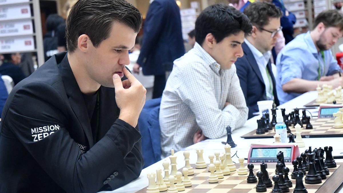 FIDE panel to look into Carlsen's cheating allegations against