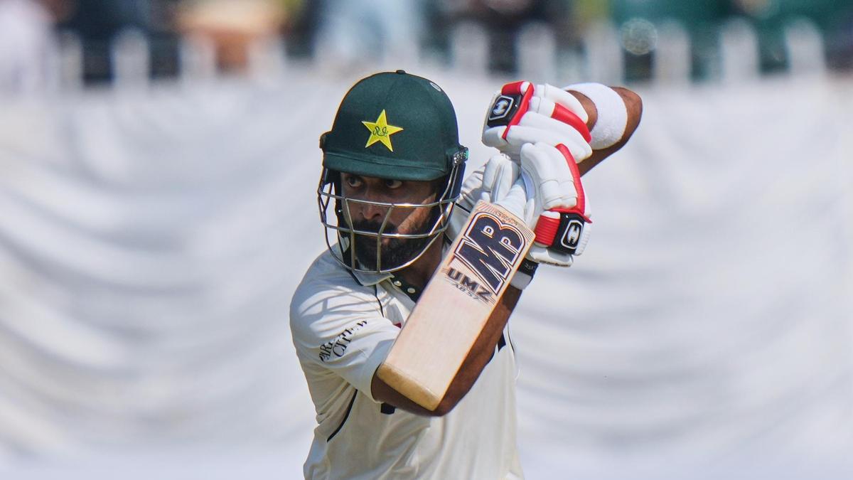 PAK vs SA LIVE score, 2nd Test Day 3: Pakistan in trouble as Harmer removes Masood, Imam