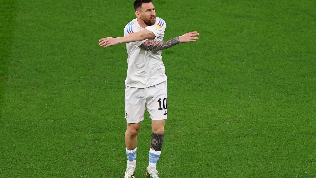 Netherlands vs Argentina LIVE updates, World Cup 2022 quarterfinal: Starting lineups out as Messi, De Paul start; Kick-off at 12:30am IST