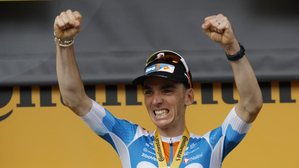 Tour de France 2024: Romain Bardet claims first yellow jersey in Stage one