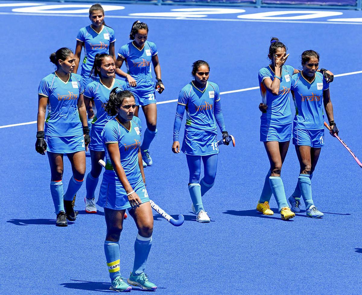 India womens hockey team loses to Germany 0-2, ends tour with three successive defeats