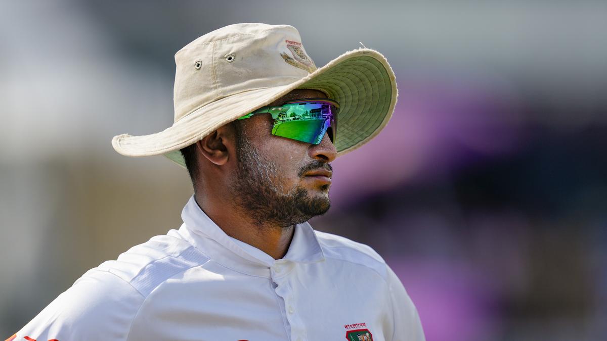 Arrest warrant against Shakib Al Hasan in cheque fraud case