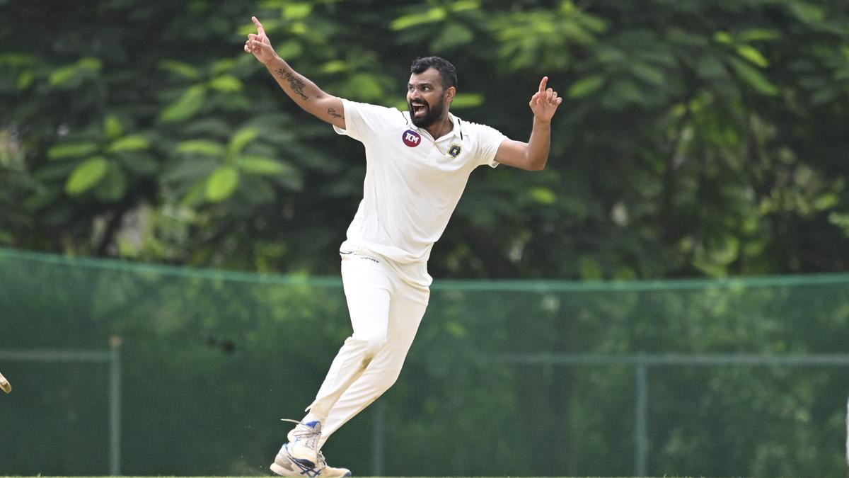 Ranji Trophy 2024-25: Debutant Sarwate scalpes three as Kerala dominates Punjab on rain-hit day 1