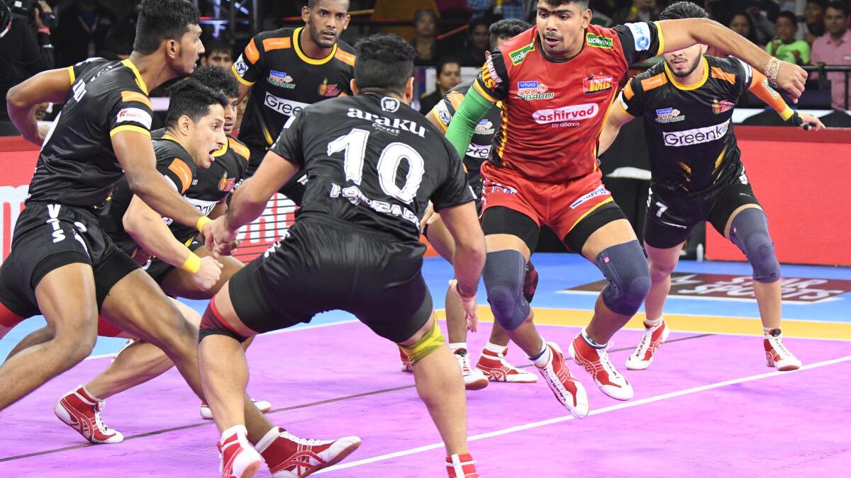 PKL: Who has the most raid points in a single Pro Kabaddi League match?