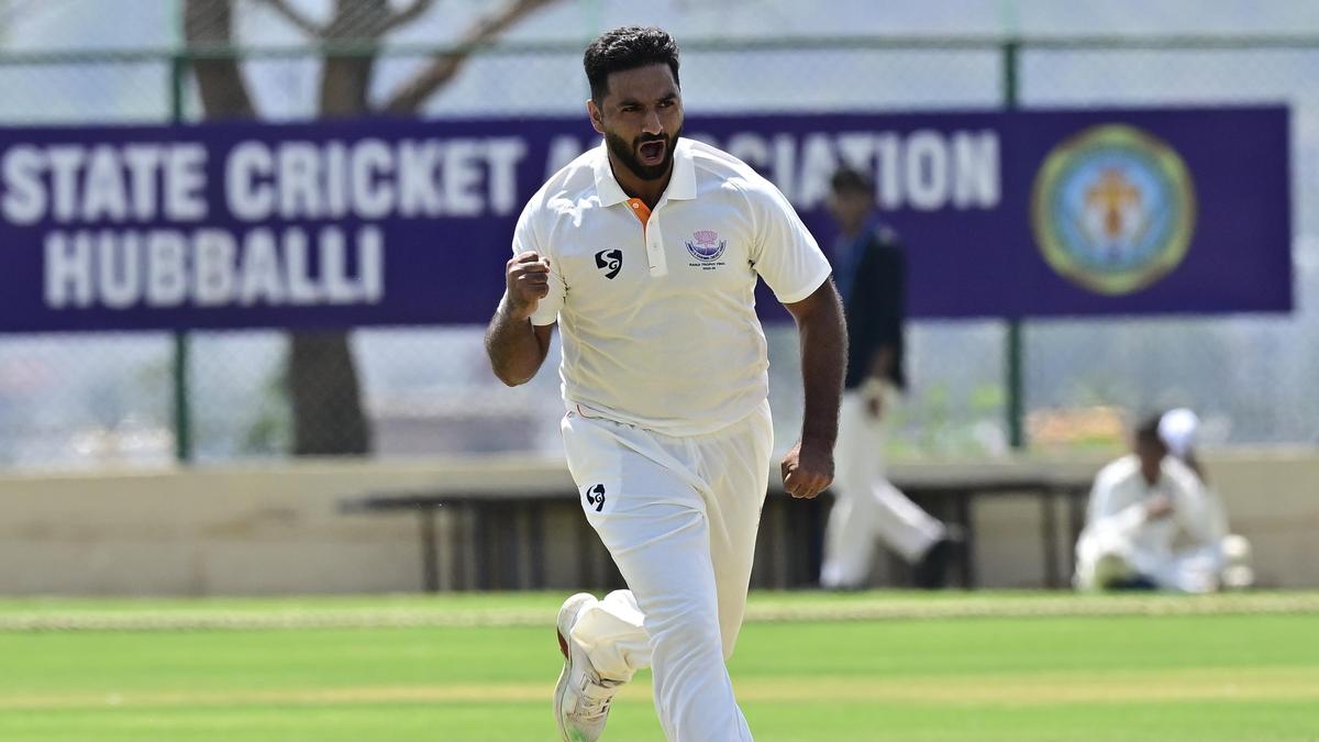 Auqib Nabi: If you are bowling well, there are no difficult batsmen