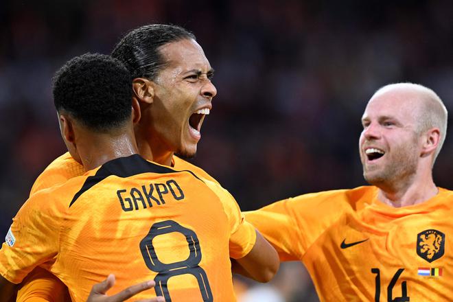 Le skipper Van Dijk est ravi après avoir marqué le vainqueur contre la Belgique