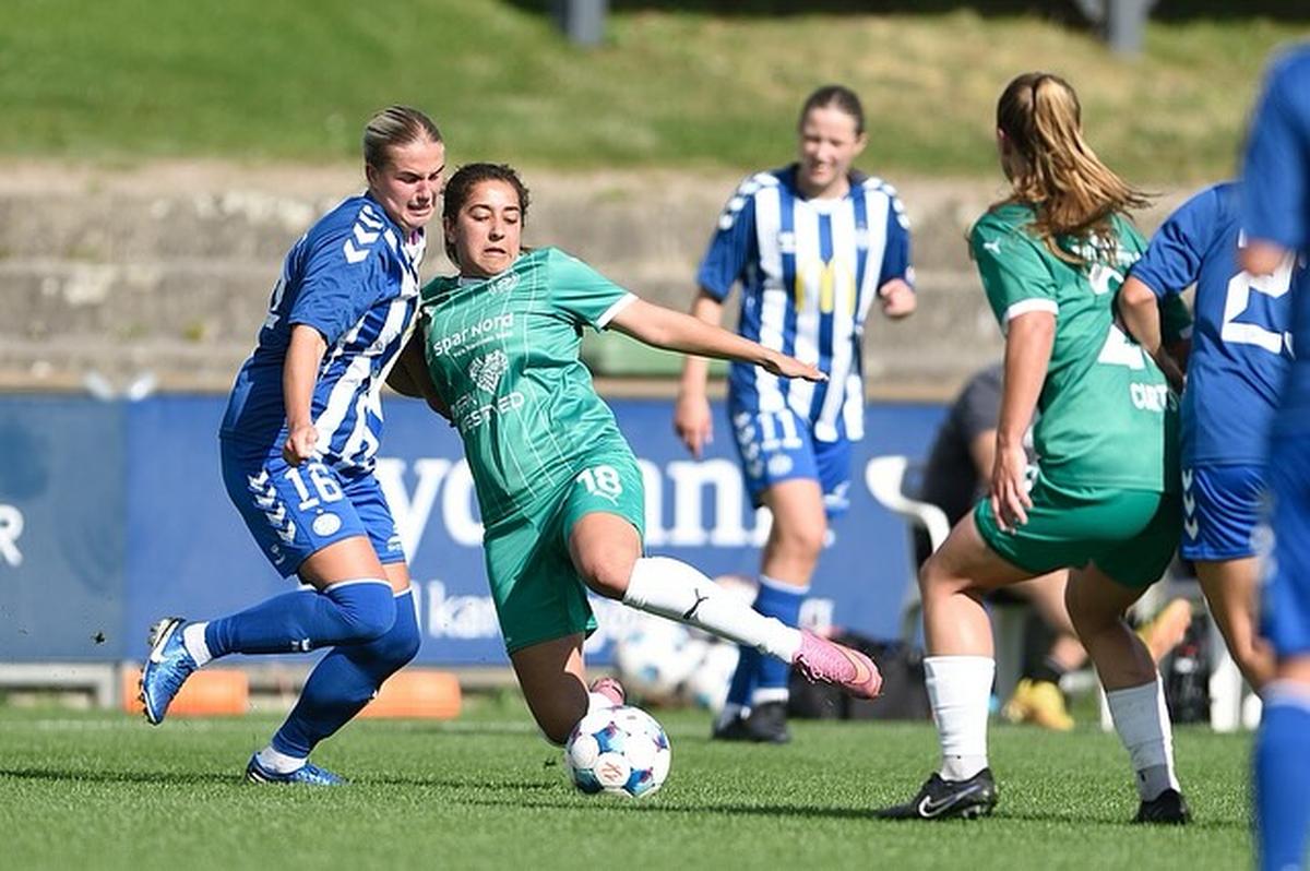Aveka (#18) vysvetlil, ako môže hranie v zahraničnej lige rozšíriť pohľad človeka na futbal, čo môže byť užitočné pre národný tím.