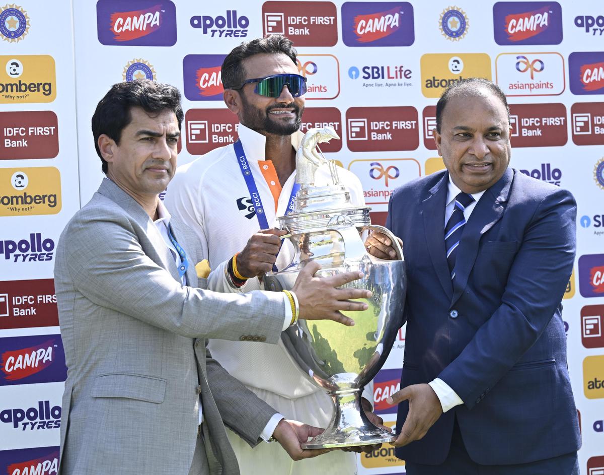 Mithun Manhas acredita que esta jornada não termina com a conquista do Troféu Ranji. Em vez disso, trata-se de criar uma identidade e dar aos jovens jogadores de críquete em Jammu e Caxemira um caminho que não existia antes.