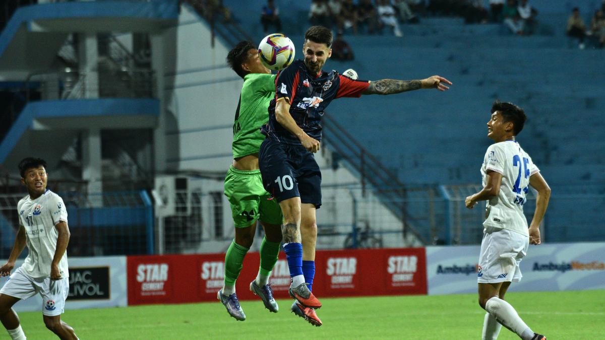 IFL 2025-26 : Diamond Harbour de Halicharan Narzary a battu le Chanmari FC pour prolonger son avance au sommet.