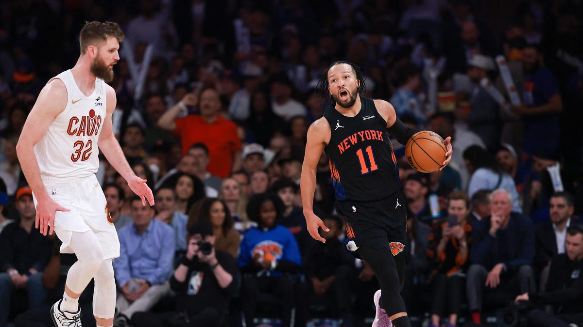NBA East Finals: Second-half surge carries New York Knicks past Cleveland Cavaliers for 2-0 lead
