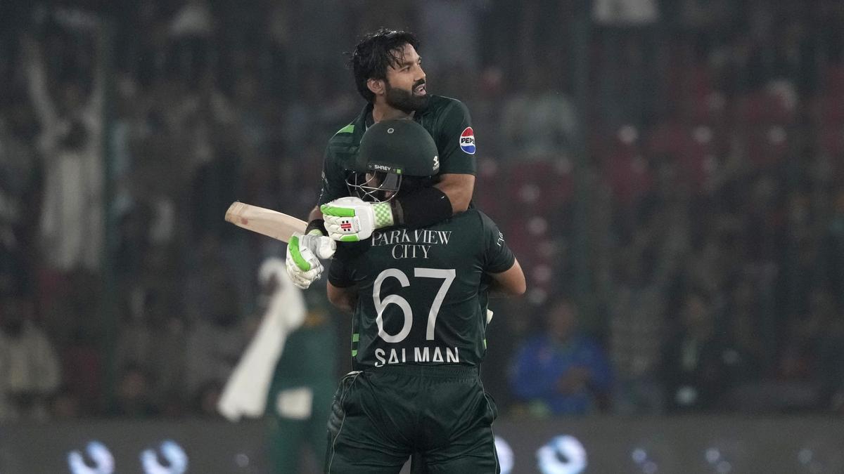 PAK vs SA, Tri-Nation Series: Pakistan completes its highest ODI chase to beat South Africa by six wickets