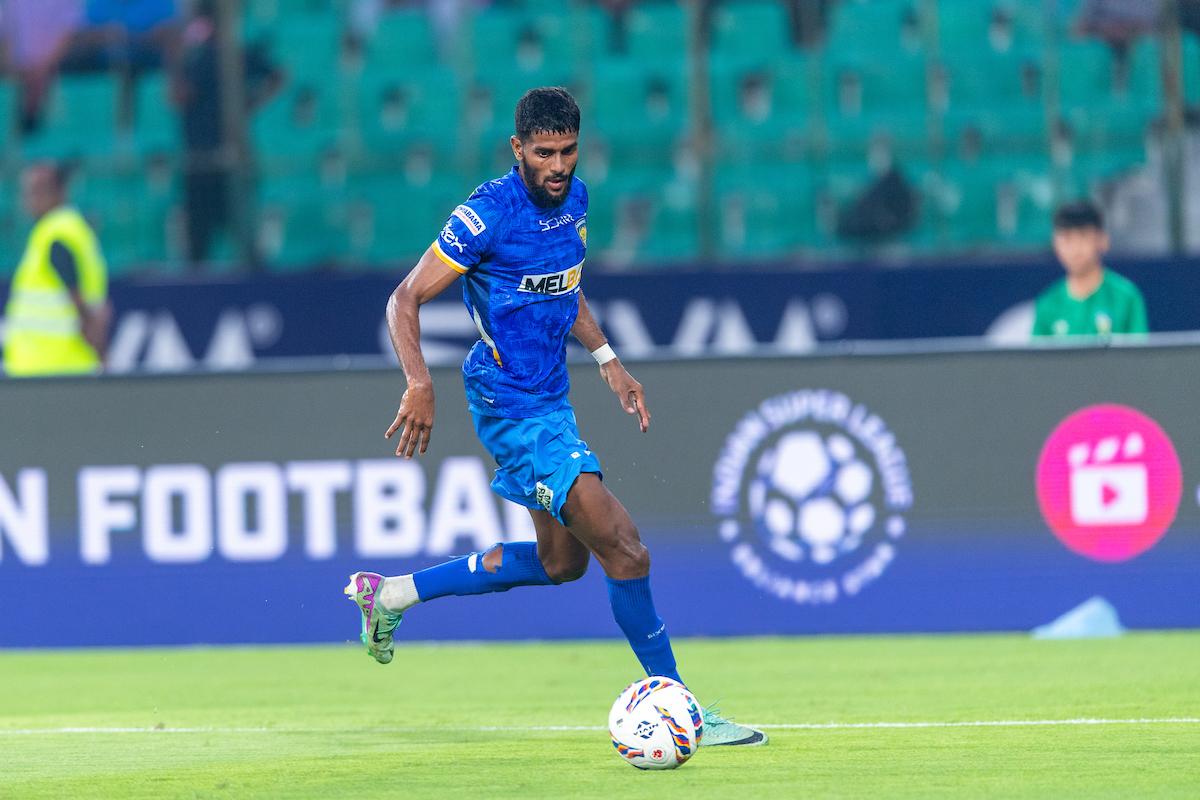 Irfan Yadwad dari Chennaiyin FC selama Indian Super League (ISL) 2024-25 di Stadion Jawaharlal Nehru di Chennai 