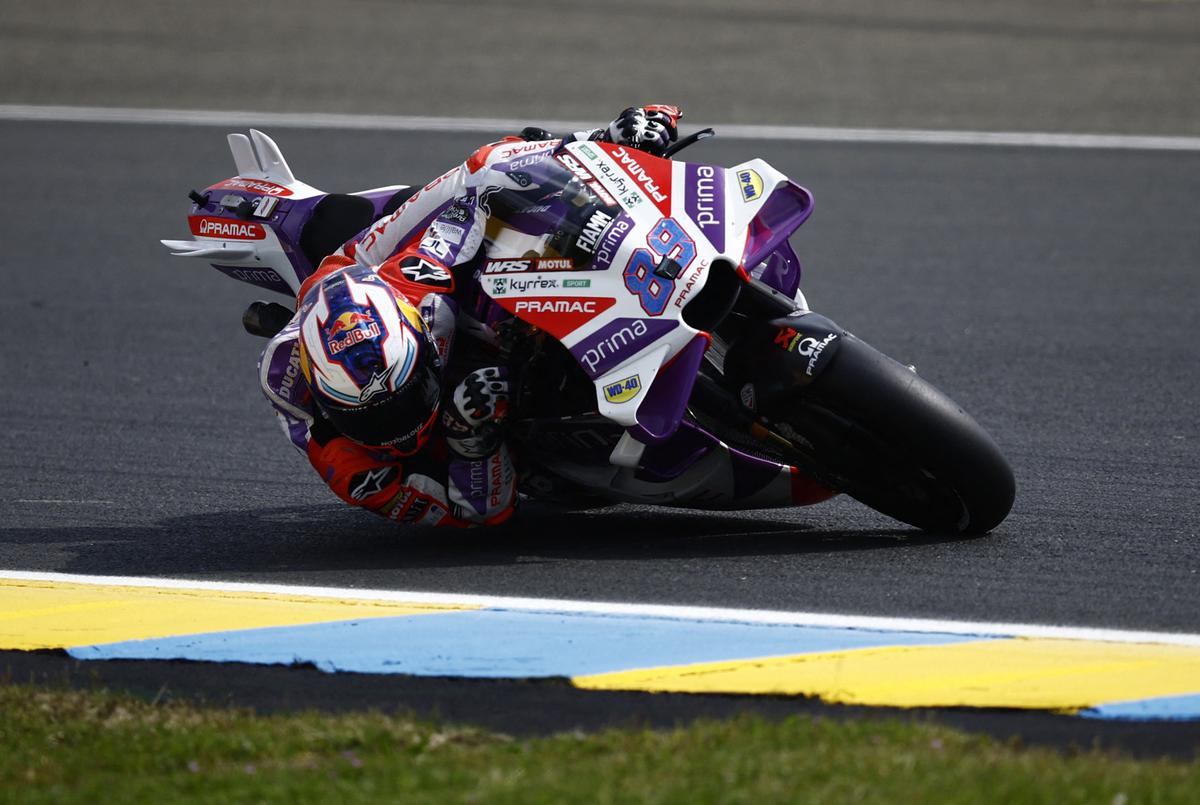 Martin claims first sprint win at French Grand Prix