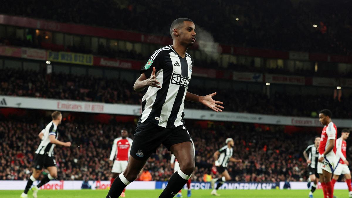 League Cup: Isak strikes again as Newcastle beats Arsenal 2-0 in semifinal 1st leg