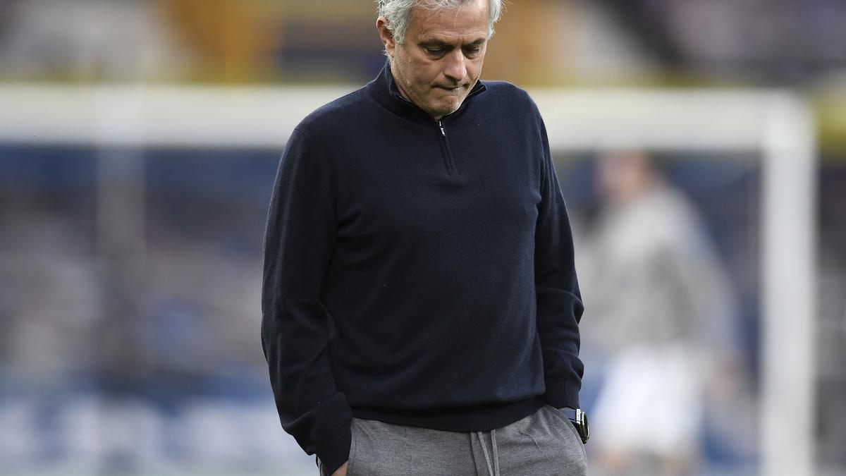 Premier League: Tottenham Hotspur sacks manager Jose Mourinho