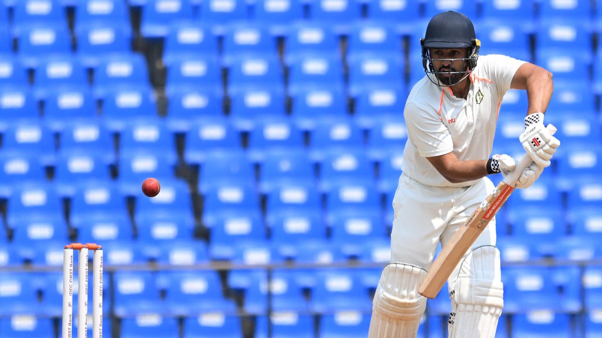Ranji Trophy Live Score, 2025-26 Round 1 Day 1: Gaikwad, Jalaj lead MAH fightback vs Kerala; Gurjapneet removes Virat for TN