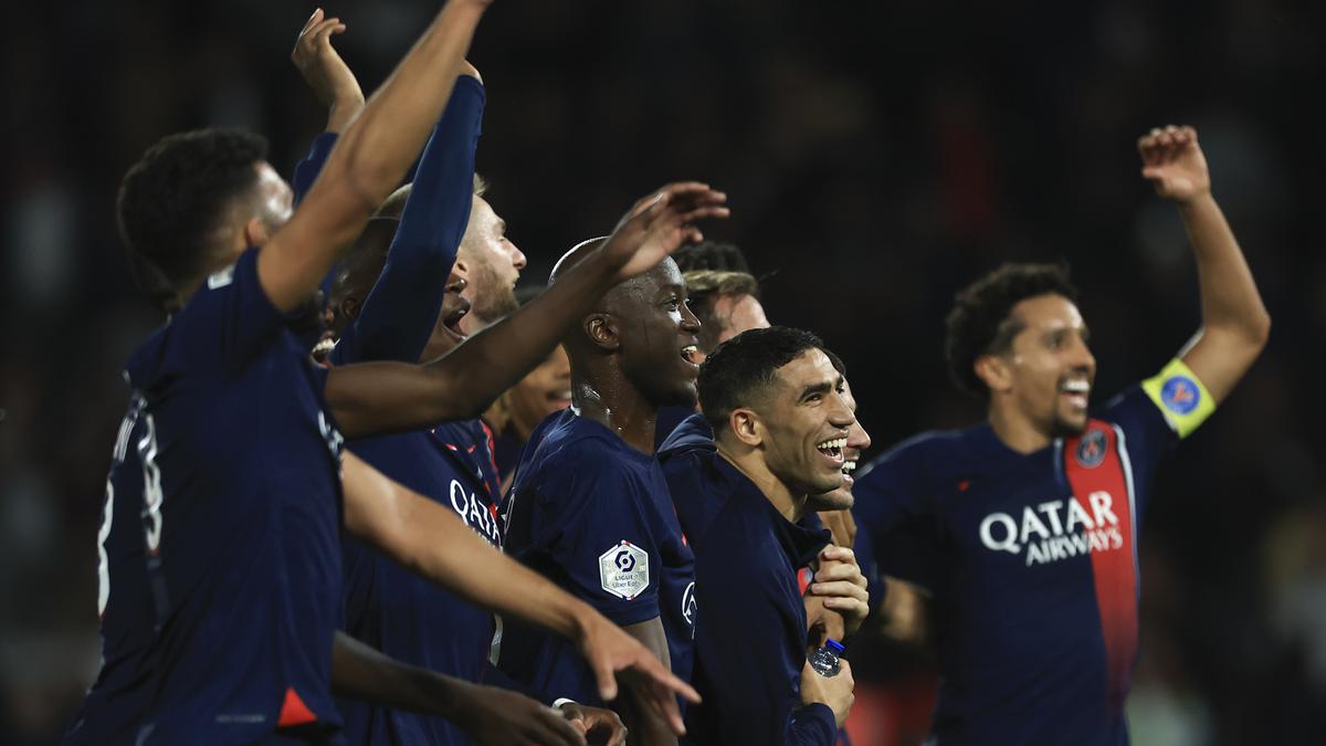 PSG 4-0 Marseille: Achraf Hakimi and Randal Kolo Muani star in Le