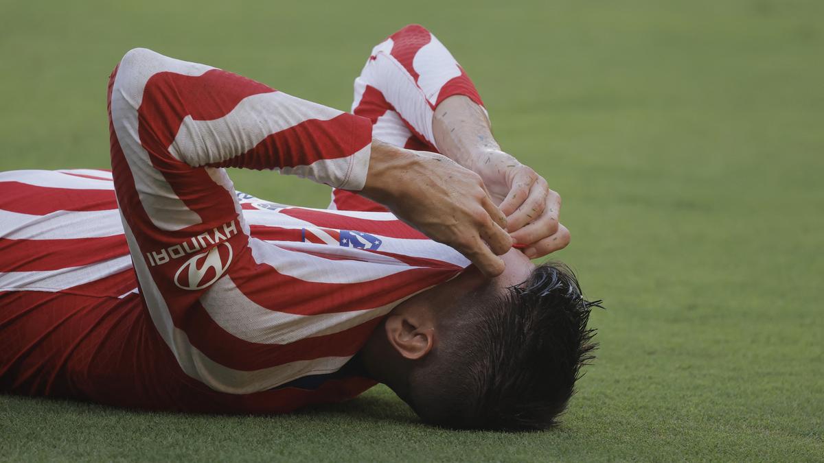 Spain’s Morata suffers swollen ankle before World Cup Sportstar