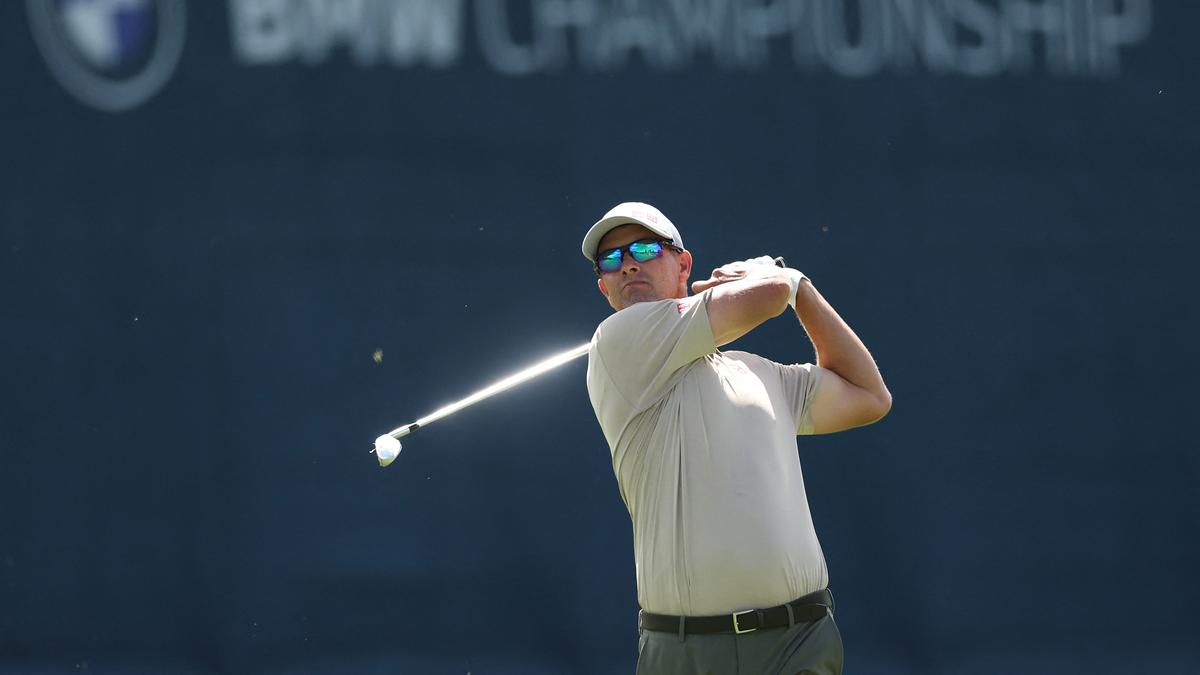 BMW Championship: Adam Scott shoots scorching 63 to take lead