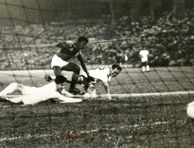 India’s P. Kannan scores against Malaysia in a Merdeka Cup game in Kuala Lumpur in 1968.